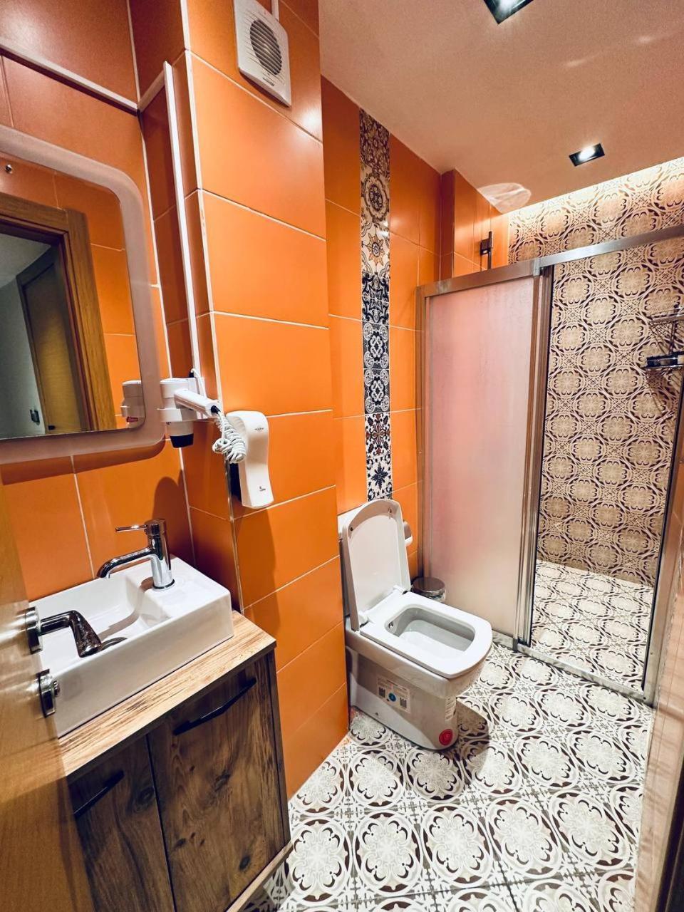 Taksim Rexxee Istanbul Istiklal Hotel Екстер'єр фото